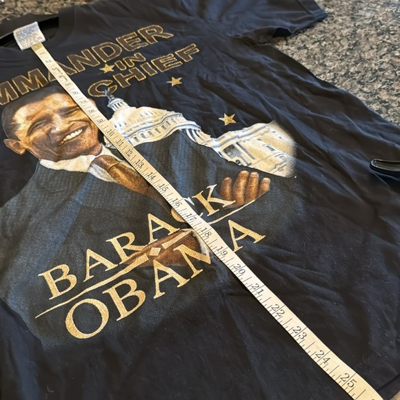 Barack Obama Commander in Chief tshirt - Picture 7 of 8